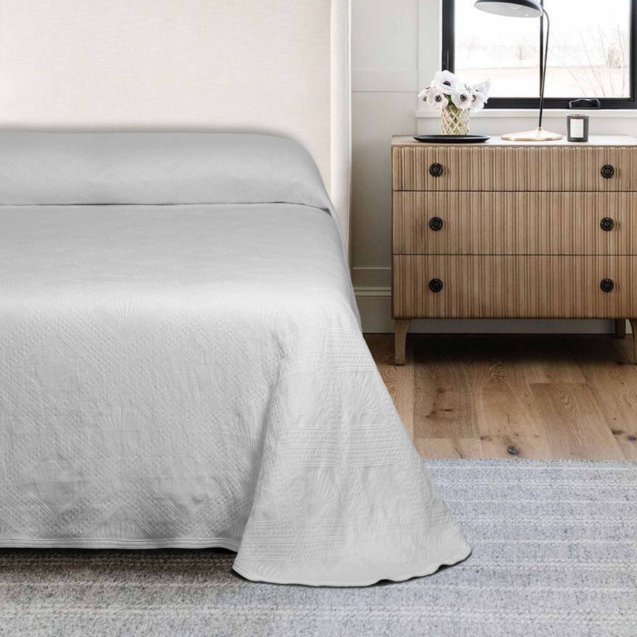 Avalon Jacquard Bedspreads by Bargoose Home Textiles Jacquard Bedspreads Bargoose Home Textiles, Inc.