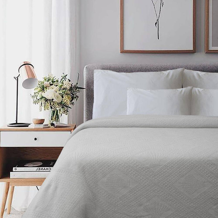 Avalon Jacquard Bedspreads Jacquard Bedspreads Bargoose Home Textiles, Inc. Twin (80" x 116") White