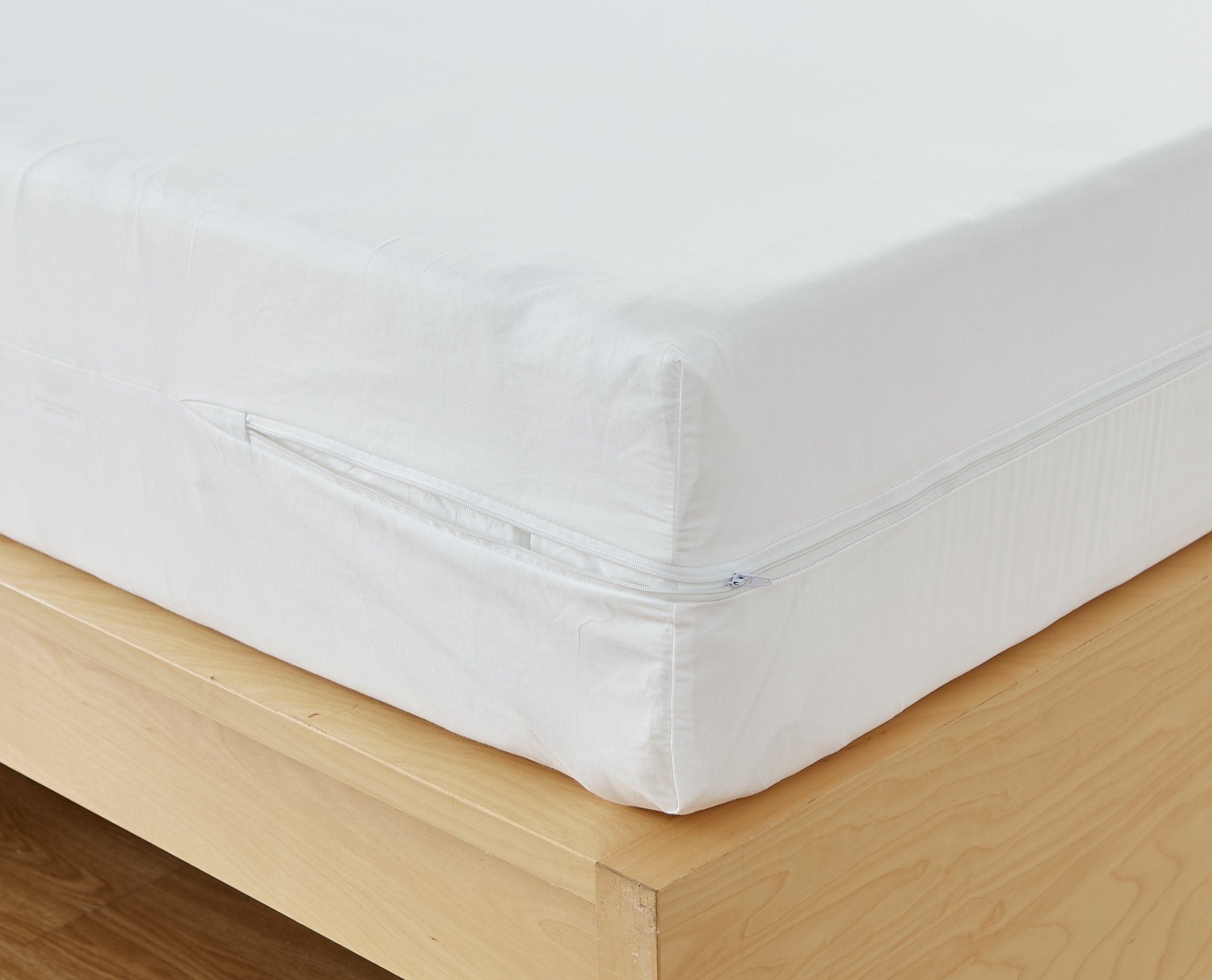 Protextile™ Zippered Bed Bug Mattress Encasement – Rental Home Linens